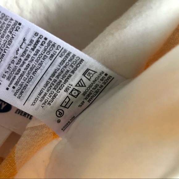 Yellow white striped old navy linen shorts - Picture 8 of 8